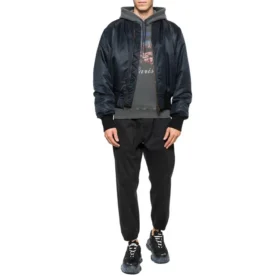 Balenciaga Herren-Modell mit Muster, grau 508191TYK371055 Balenciaga Herren-Modell mit Muster, grau 508191TYK371055