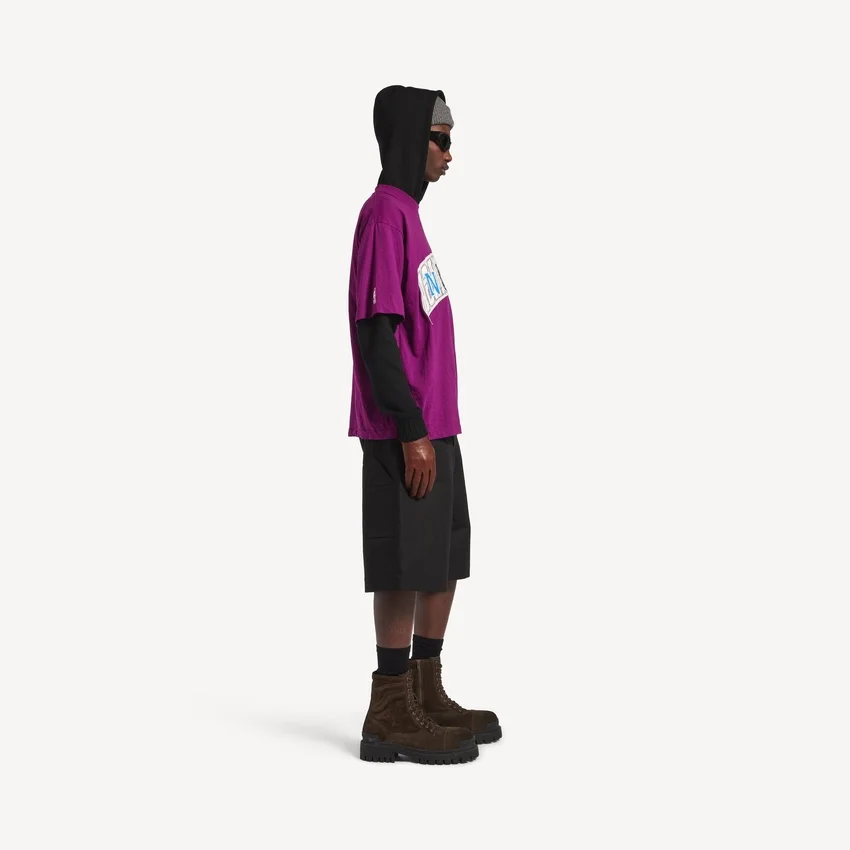 Balenciaga Herren | Oversize-T-Shirt aus der NBA-Kollaboration in Violett Balenciaga Herren | Oversize-T-Shirt aus der NBA-Kollaboration in Violett