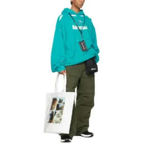 Balenciaga Herren SS21 Classic Alphabet Printing Hole Sky Blue 659403TKVB64661 Balenciaga Herren SS21 Classic Alphabet Printing Hole Sky Blue 659403TKVB64661