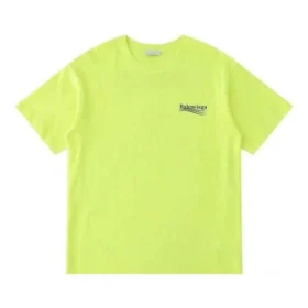 Balenciaga Herren-T-Shirt mit kleinem Logo, Rundhalsausschnitt, kurze Ärmel, gelb 620967TJVF77110 Balenciaga Herren-T-Shirt mit kleinem Logo, Rundhalsausschnitt, kurze Ärmel, gelb 620967TJVF77110