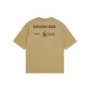 Balenciaga x WFP T-Shirt, mittlere Passform „Khaki“ 612966THV849605