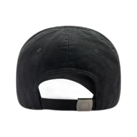 Baseballkappe mit diagonalem Logo „Schwarz-Weiß“ 680738410B21077 Baseballkappe mit diagonalem Logo „Schwarz-Weiß“ 680738410B21077