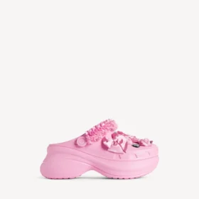 Crocs™-Pantoletten für Damen mit Jibbitz™ in Hellrosa