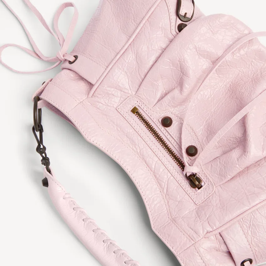 Damen-Beuteltasche „Le City“ klein in Petal Pink Damen-Beuteltasche „Le City“ klein in Petal Pink