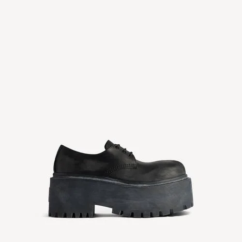 Damen-Derby-Schuhe „Strike“ mit Plateau in Schwarz Damen-Derby-Schuhe „Strike“ mit Plateau in Schwarz