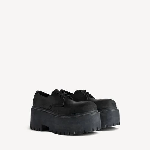 Damen-Derby-Schuhe „Strike“ mit Plateau in Schwarz Damen-Derby-Schuhe „Strike“ mit Plateau in Schwarz