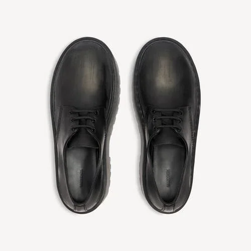 Damen-Derby-Schuhe „Strike“ mit Plateau in Schwarz Damen-Derby-Schuhe „Strike“ mit Plateau in Schwarz