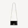 Damen-Geldbörse in Hourglass-Form mit Kette in Schwarz Damen-Geldbörse in Hourglass-Form mit Kette in Schwarz