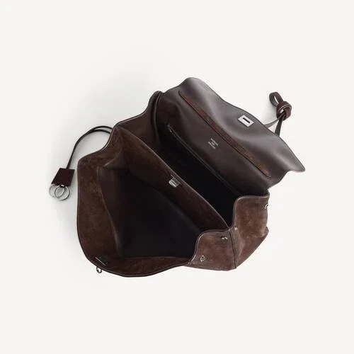 Damen-Handtasche „Rodeo“ in mittelgroßer Ausführung in Hell-Espresso Damen-Handtasche „Rodeo“ in mittelgroßer Ausführung in Hell-Espresso