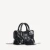 Damen-Le-City-Tasche, klein, mit riesigen Nieten und Strasssteinen in Schwarz Damen-Le-City-Tasche, klein, mit riesigen Nieten und Strasssteinen in Schwarz