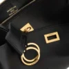 Damen-Rodeo-Sling-Pochette in Schwarz Damen-Rodeo-Sling-Pochette in Schwarz