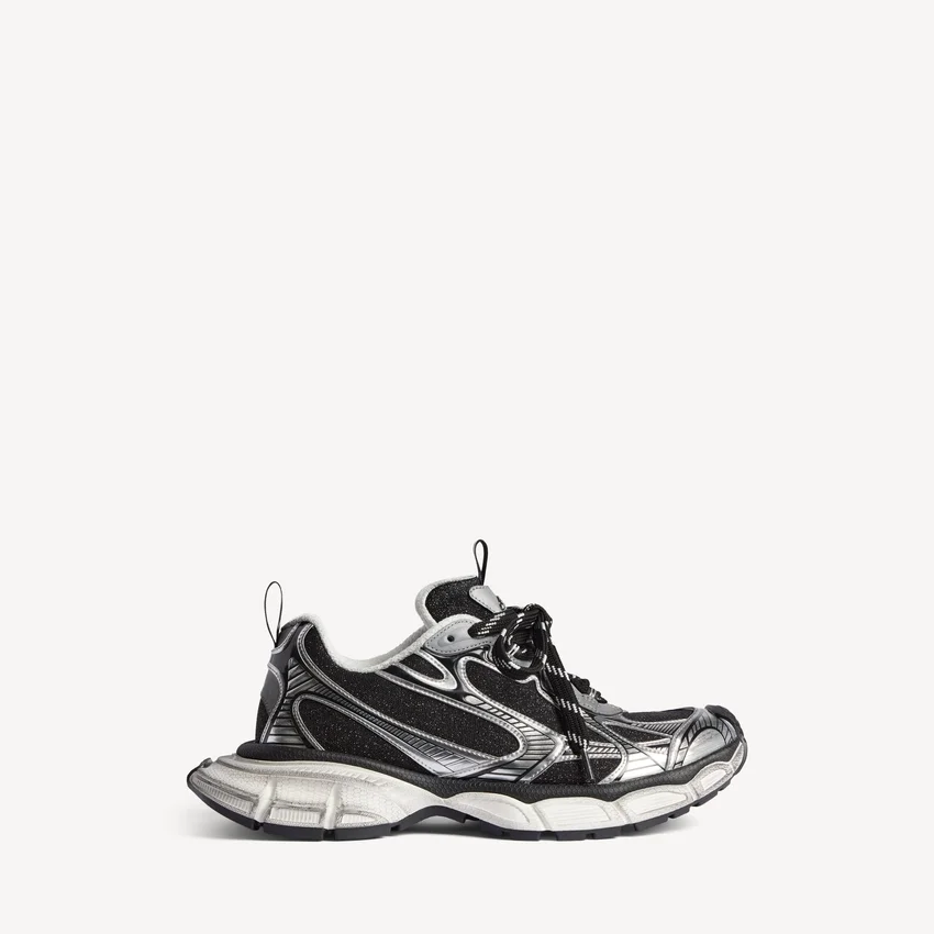 Damen-Sneaker in 3XL in Schwarz/Silber Damen-Sneaker in 3XL in Schwarz/Silber