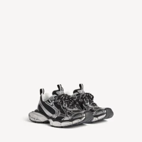 Damen-Sneaker in 3XL in Schwarz/Silber