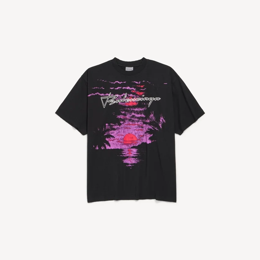 Damen-T-Shirt „Dream“ in schwarzer Farbe mit mittlerer Passform Damen-T-Shirt „Dream“ in schwarzer Farbe mit mittlerer Passform
