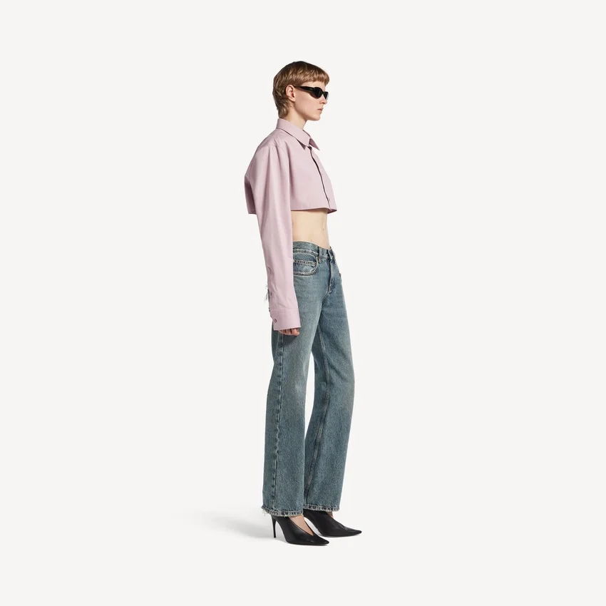 Damenjeans in Regular-Fit in Dirty-Vintage-Blau Damenjeans in Regular-Fit in Dirty-Vintage-Blau