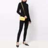 Figurbetonter Rollkragenpullover „Black“ 682003T51751000