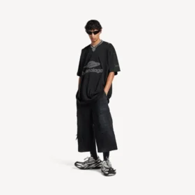 Herren-3b-Fußball-T-Shirt mit V-Ausschnitt, Oversize, in Schwarz/Anthrazit Herren-3b-Fußball-T-Shirt mit V-Ausschnitt, Oversize, in Schwarz/Anthrazit