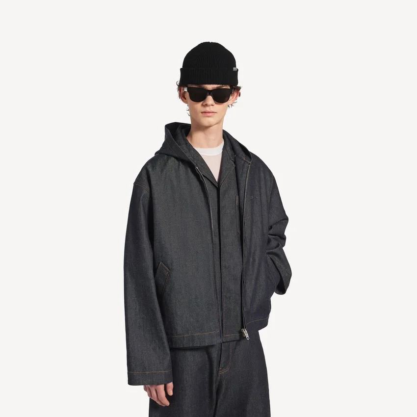 Herren-Denim-Jacke mit Kapuze in Raw Indigo Herren-Denim-Jacke mit Kapuze in Raw Indigo