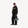 Herren-Hoodie „Messy Spray“ in mittlerer Passform in Schwarz Herren-Hoodie „Messy Spray“ in mittlerer Passform in Schwarz