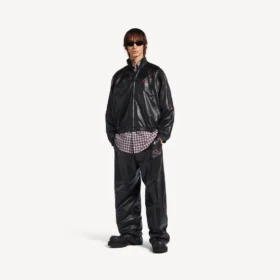 Herren-Jacke in Schwarz/Burgunderrot