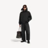 Herren-Jeans mit geschwungener Passform in Schwarz Herren-Jeans mit geschwungener Passform in Schwarz