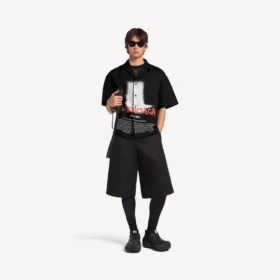 Herren-Kurzarmhemd „The Door“ von Balenciaga in Schwarz Herren-Kurzarmhemd „The Door“ von Balenciaga in Schwarz
