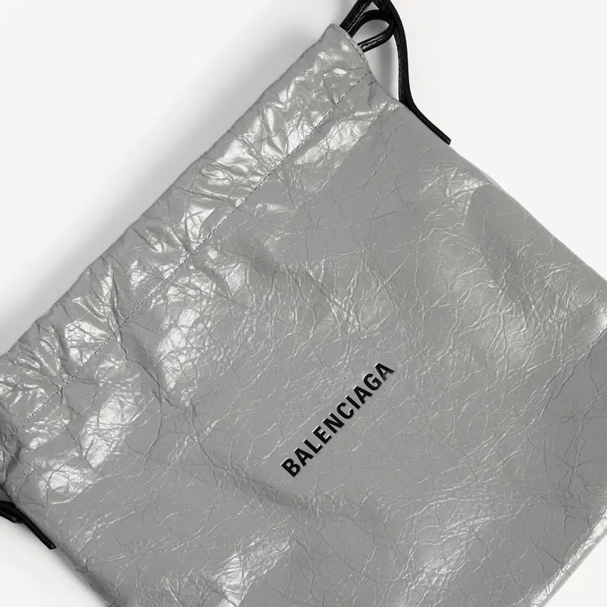 Herren-Shopper-Staubeutel-Umhängetasche, mittelgroß, in Balenciaga-Grau Herren-Shopper-Staubeutel-Umhängetasche, mittelgroß, in Balenciaga-Grau