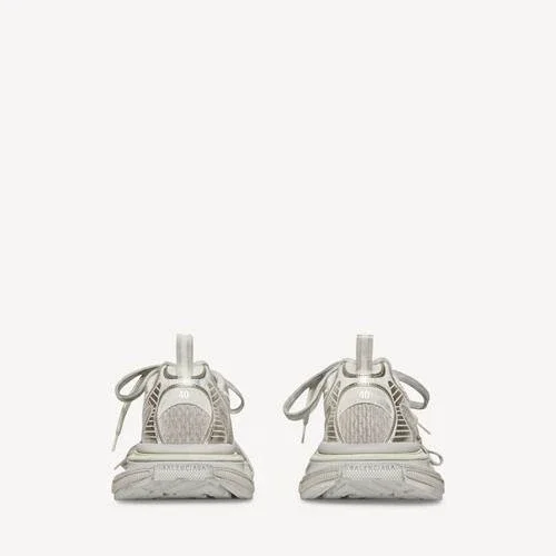 Damen-Sneaker in 3XL in Hellbeige Damen-Sneaker in 3XL in Hellbeige