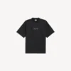 Herren-T-Shirt in schwarzer Farbe mit skizzenhaftem Motiv und mittlerer Passform Herren-T-Shirt in schwarzer Farbe mit skizzenhaftem Motiv und mittlerer Passform