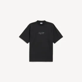 Herren-T-Shirt in schwarzer Farbe mit skizzenhaftem Motiv und mittlerer Passform