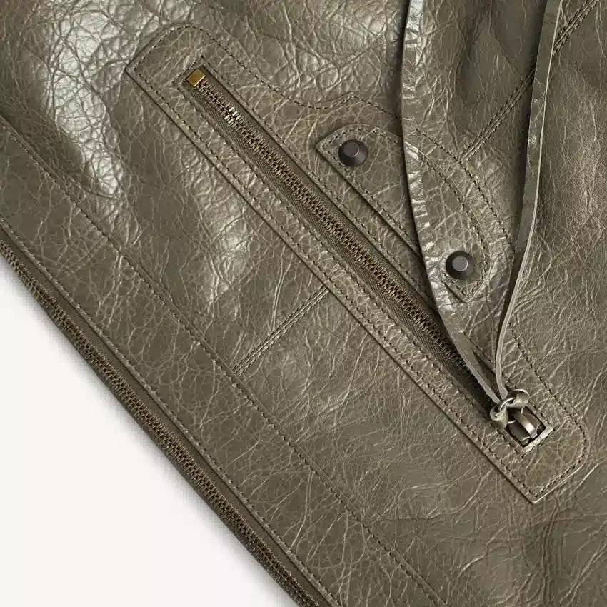 Herren-Tasche „Le City Moto Medium“ in Armeegrün Herren-Tasche „Le City Moto Medium“ in Armeegrün