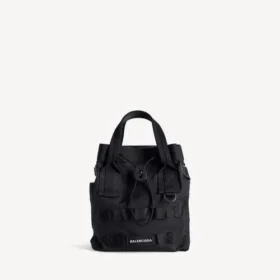 Kleine Herren-Army-Tasche in Schwarz Kleine Herren-Army-Tasche in Schwarz