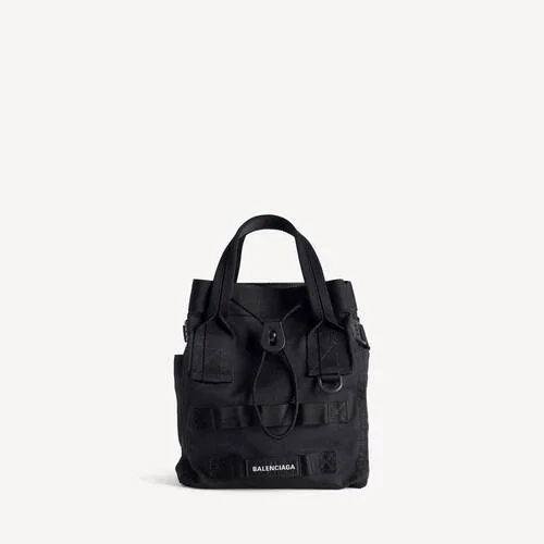 Kleine Herren-Army-Tasche in Schwarz Kleine Herren-Army-Tasche in Schwarz