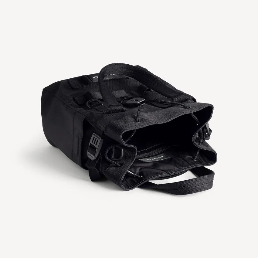 Kleine Herren-Army-Tasche in Schwarz Kleine Herren-Army-Tasche in Schwarz