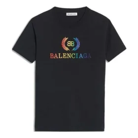 Kurzarm-Shirt mit Rundhalsausschnitt und Regenbogen-Farbverlauf-Logo, schwarz 570814TEV531000