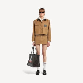 Kurze Arbeitsjacke für Damen in Beige Kurze Arbeitsjacke für Damen in Beige