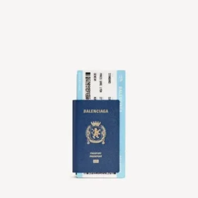 Lange Herren-Reisepassbrieftasche mit 1 Ticket in Reisepassblau Lange Herren-Reisepassbrieftasche mit 1 Ticket in Reisepassblau