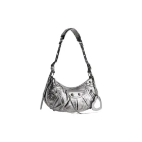 Le Cagole Kleine Umhängetasche Metallic „Silver“ 6713070GT3Y8103