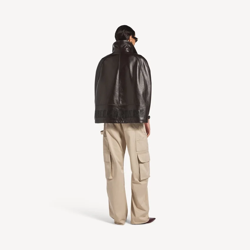 Lässige Cargo-Hose für Damen in Beige Lässige Cargo-Hose für Damen in Beige
