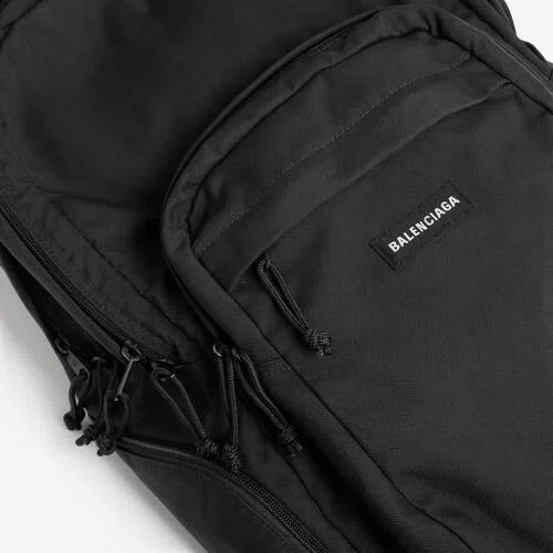 Multifunktionaler Rucksack „Explorer“ für Herren in Schwarz Multifunktionaler Rucksack „Explorer“ für Herren in Schwarz