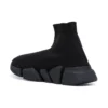 Speed 2.0 Sneaker „Schwarzer, glänzender Strick mit schwarzer Sohle“ 636833W2AF31000