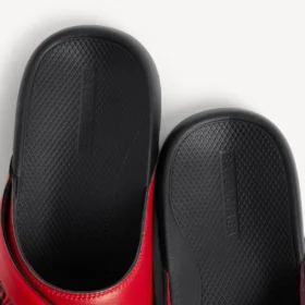Sportliche Pool-Sandalen für Herren in Schwarz/Rot