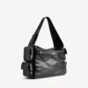 Superbusy Sling Bag Large in Schwarz Superbusy Sling Bag Large in Schwarz