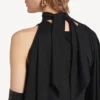 „The Door“ – langes, drapiertes Damenkleid in Schwarz