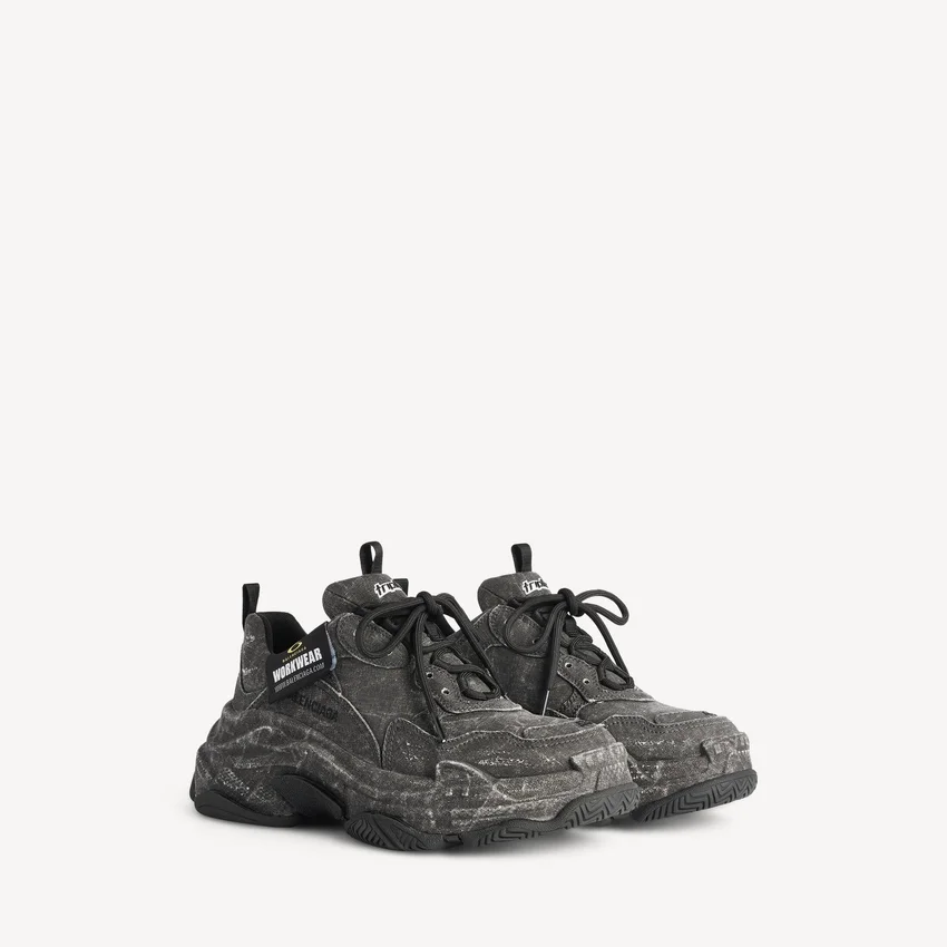 Triple S Canvas-Sneaker für Herren in Schwarz Triple S Canvas-Sneaker für Herren in Schwarz