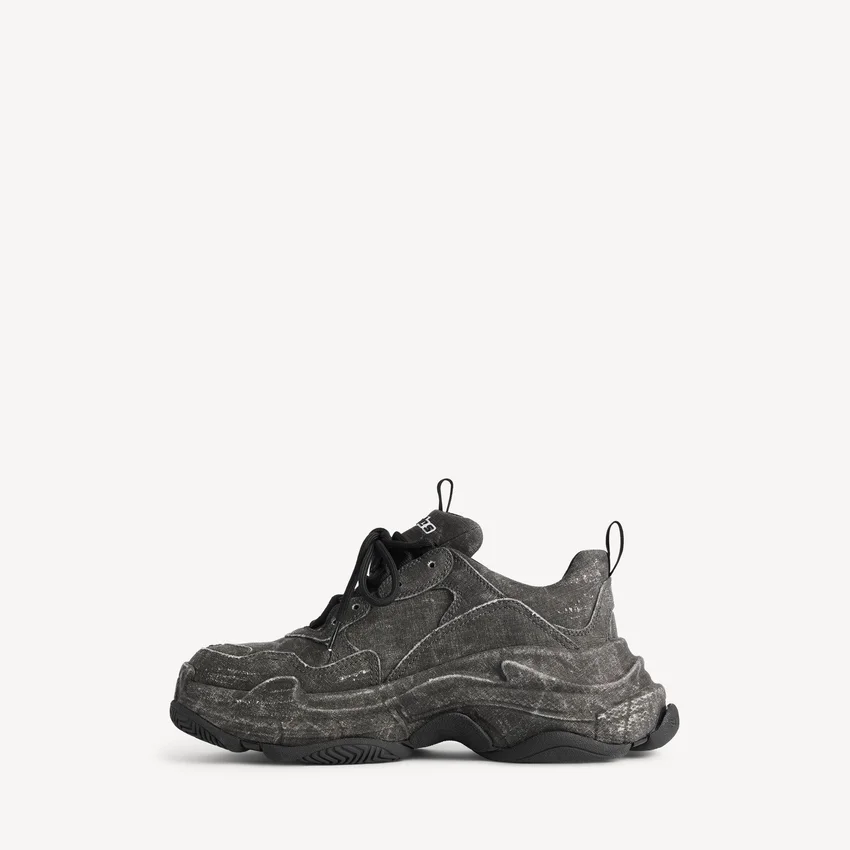 Triple S Canvas-Sneaker für Herren in Schwarz Triple S Canvas-Sneaker für Herren in Schwarz