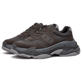 Triple S Sneaker „Dark Brown Grey“ 710157W3CU41819